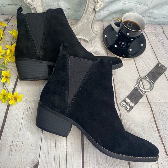 White Mountain Women’s HAMMOND Black Suede Leather Ankle Boot 10M With Box - Picture 4 of 10